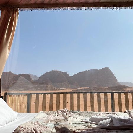 Glamp Camp Wadi Rum Ngoại thất bức ảnh