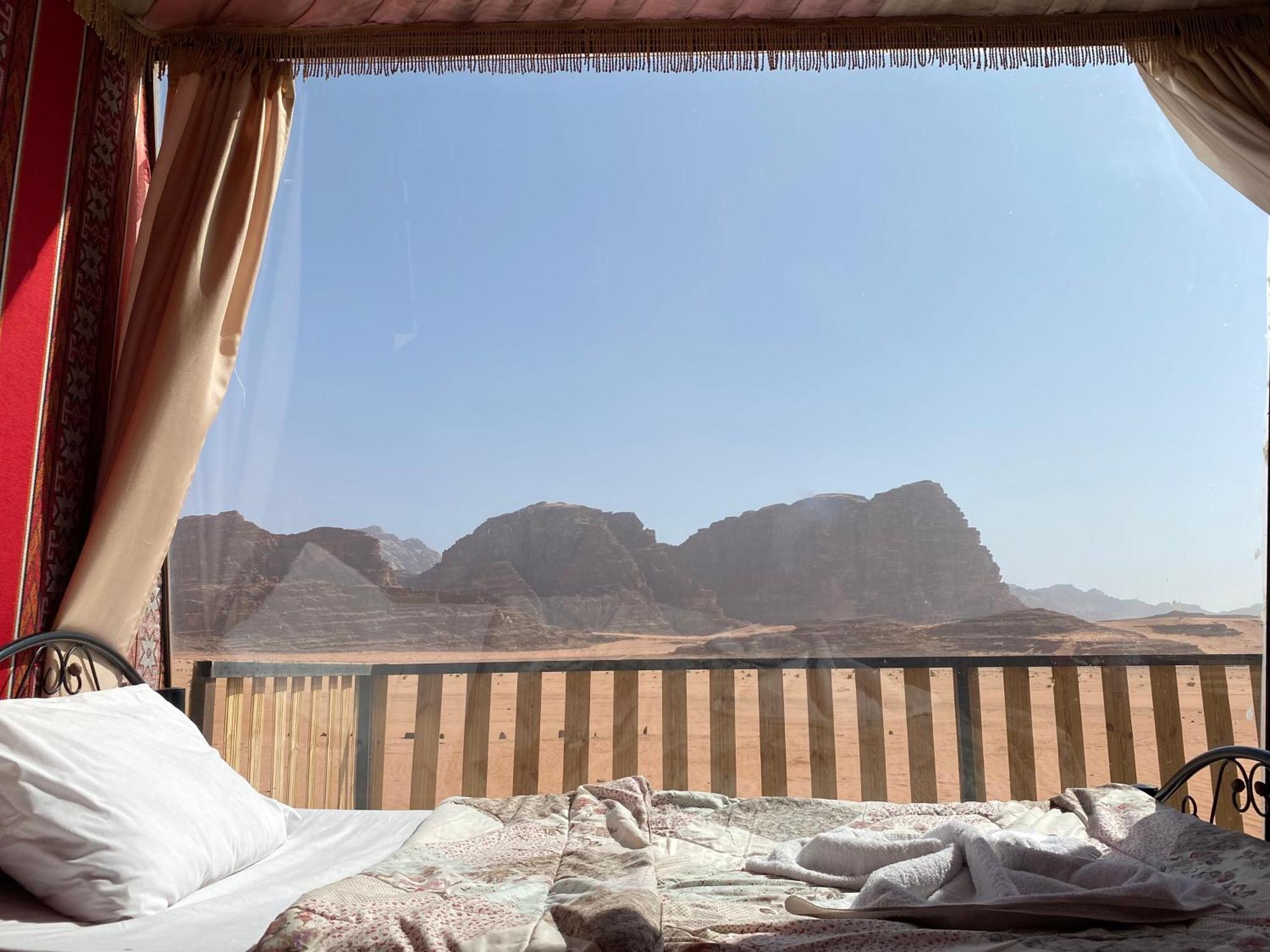 Glamp Camp Wadi Rum Ngoại thất bức ảnh